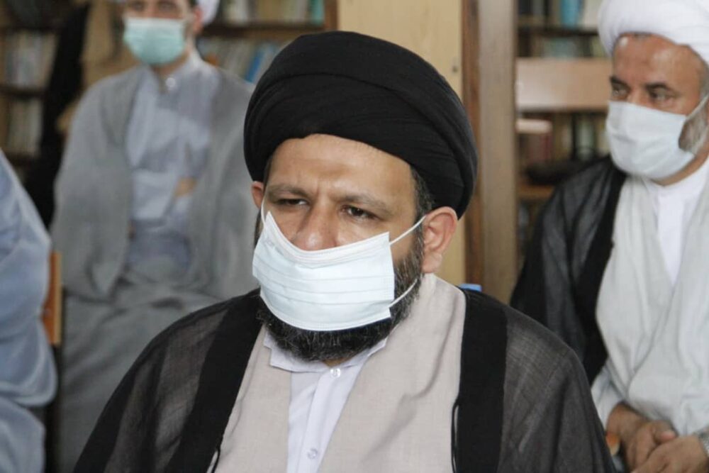 حجت الاسلام والمسلمین سید جواد سلیمانی نوبت اول واکسن ایرانی برکت را دریافت کرد