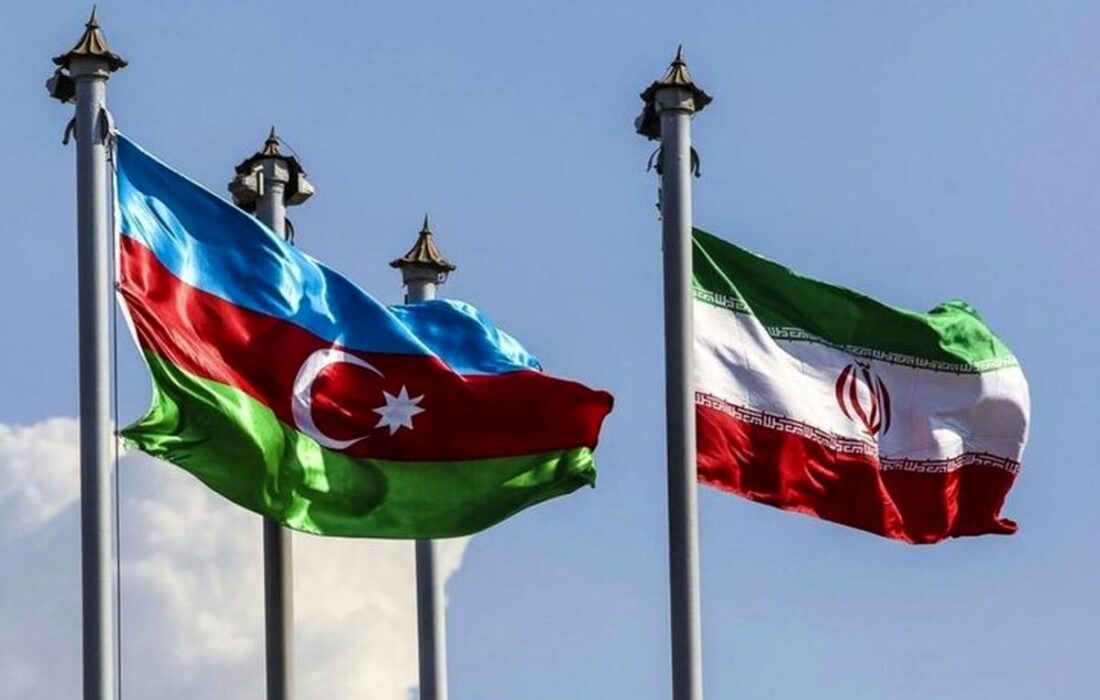 لحظه ترک خاک آذربایجان توسط کارمندان سفارت ایران