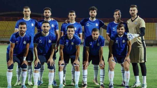 مصاف تیم فوتبال ملوان با ذوب آهن در ورزشگاه بندر انزلی