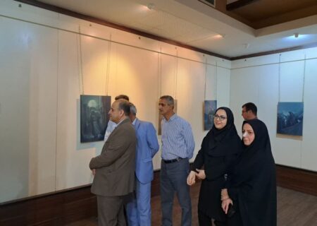 نمایشگاه «چله‌ی ماه سرخ» در لاهیجان