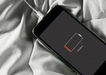 چرایی ۱۰۰ درصد شارژ نکردن باتری موبایل