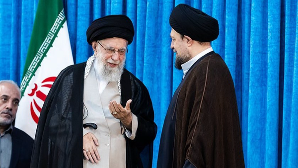 نامه سیدحسن خمینی به رهبر انقلاب: در هر جبهه‌ای لازم باشد با افتخار حاضرم