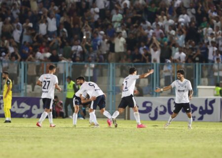 تساوی ملوان و سپاهان در هفته اول لیگ برتر فوتبال+تصاویر