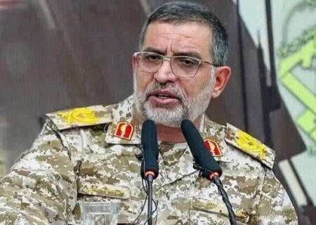 سردار علی محمد نائینی سخنگوی سپاه پاسداران انقلاب اسلامی به شهادت رسید