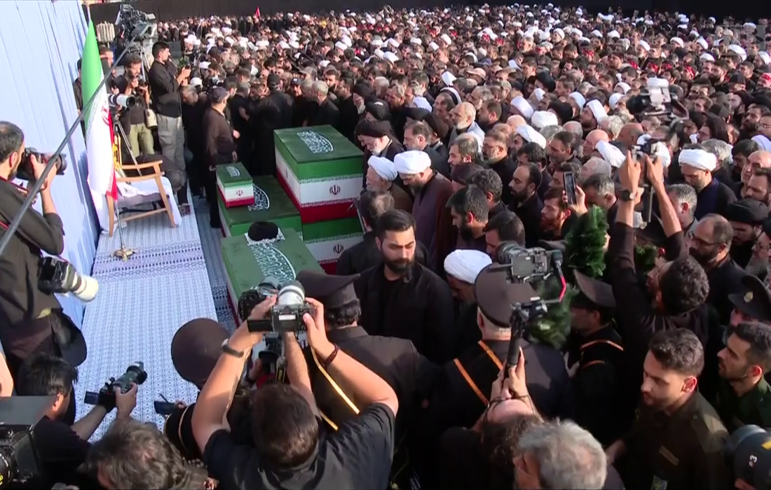 قم، یکپارچه در سوگ و حماسه؛ بدرقه باشکوه امام مجاهد