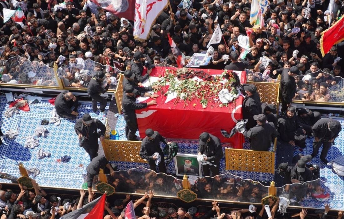 تصاویری از تراکم جمعیت حاضر در میدان ثورهالعشرین نجف اشرف